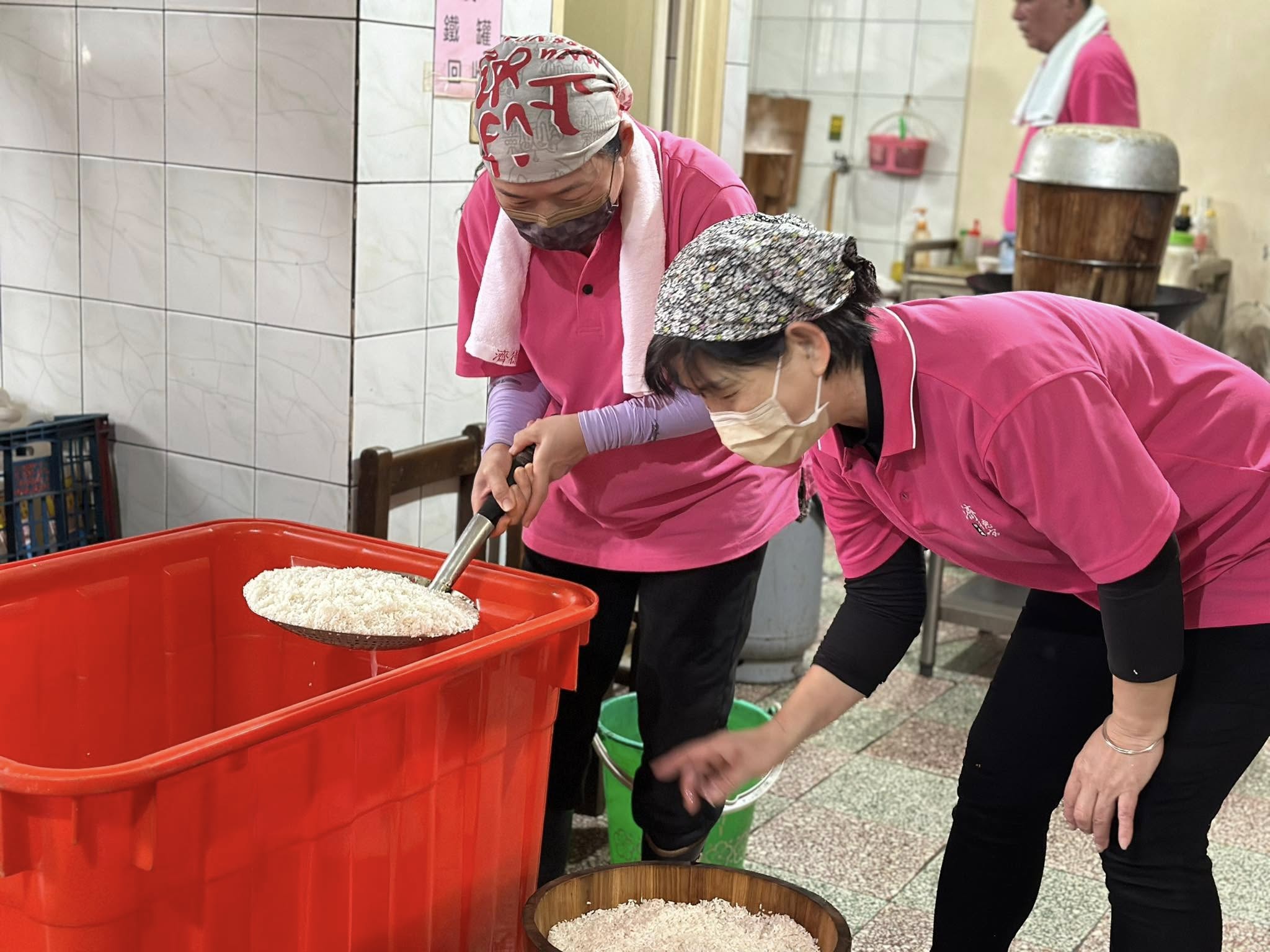 油飯義賣活動圓滿成功