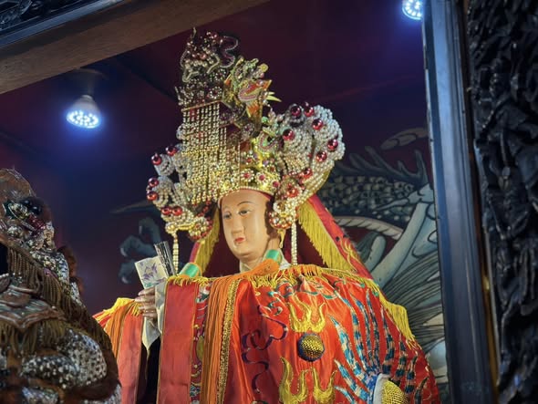 大年初一 走春納福