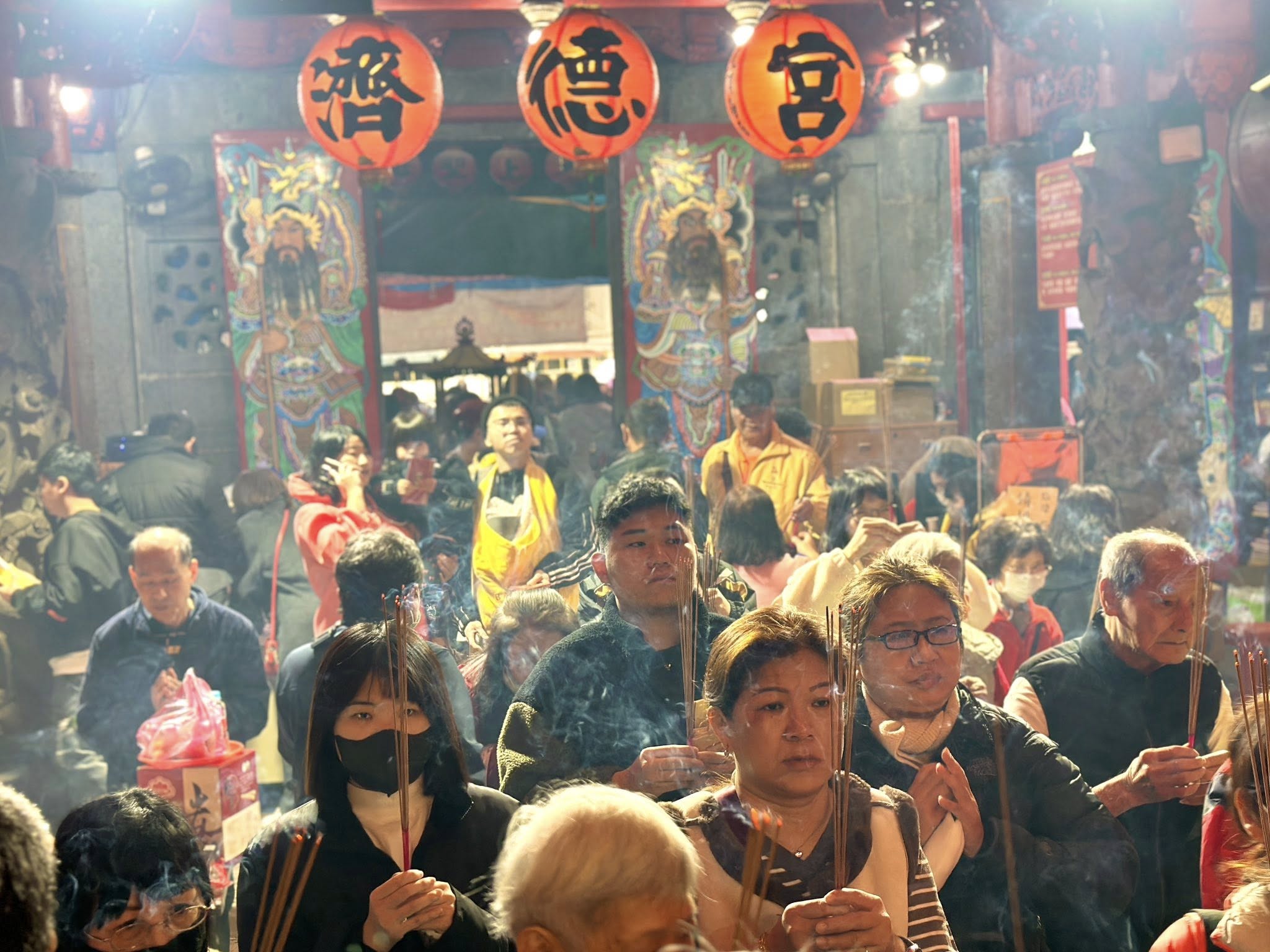 大年初一 走春納福