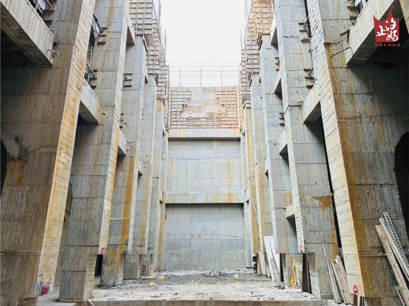 重建新廟內部施工情形