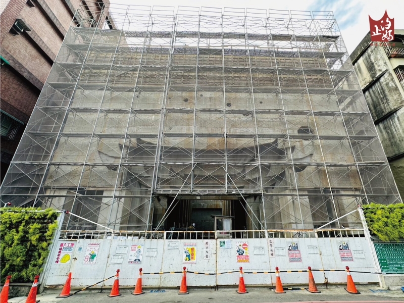 重建新廟內部施工情形